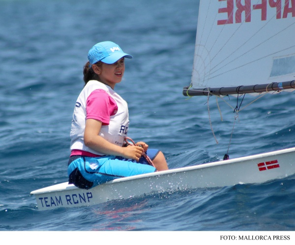 Laura Martínez se coloca al frente del II Trofeo Cluma