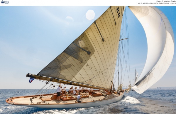 Duelo entre dos «Moonbeam» en la VIII Puig Vela Clàssica Barcelona