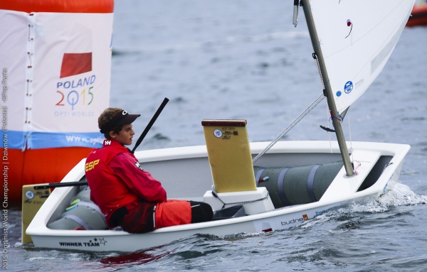 Rosselló y Colom escalan posiciones en el Mundial de Optimist