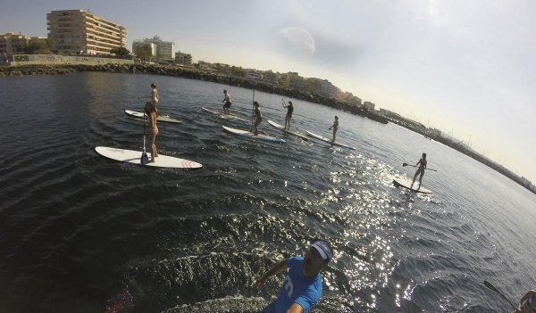 Paddle-Surf-Kurs im El Niño  Surf Center