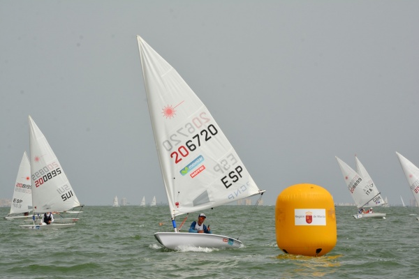 El CN Ibiza estrena la Copa de España de Laser