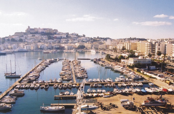 La protección del Club Náutico de Ibiza pone de acuerdo a PP, PSIB, Ciudadanos, Més y Podemos