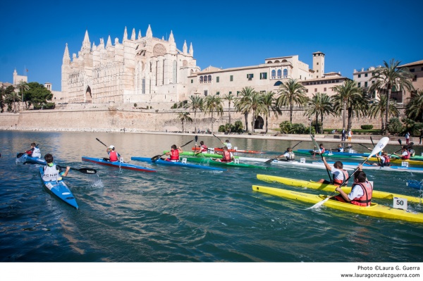 El Trofeo La Caixa reúne a 230 palistas