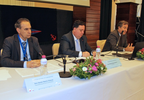 Los responsables portuarios de Baleares reconocen la singularidad de los clubes