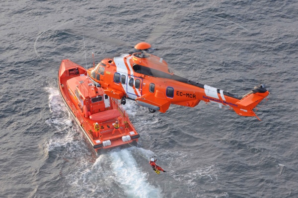 Salvamento Marítimo en Palma auxilió a 1.439 personas en  2015