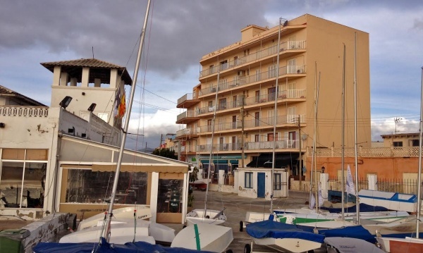 Los náuticos de España ven inaceptable el acoso al Club Marítimo del Molinar