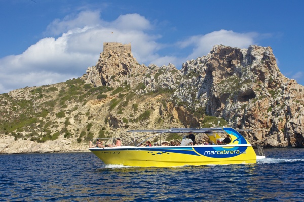 Marcabrera vuelve a izar la Bandera Azul