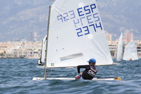 Konitzer no perdona en Cala Gamba