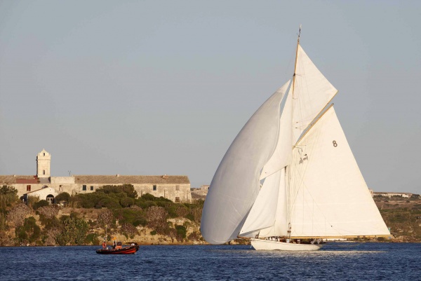 Las leyendas del mar apuestan por la Copa del Rey de Barcos de Época