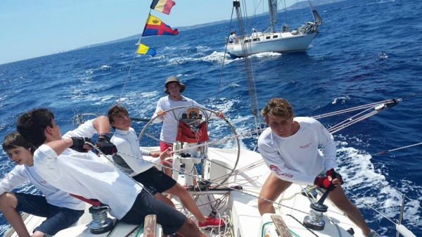 30 barcos hicieron la travesía Palma-Santa Ponça