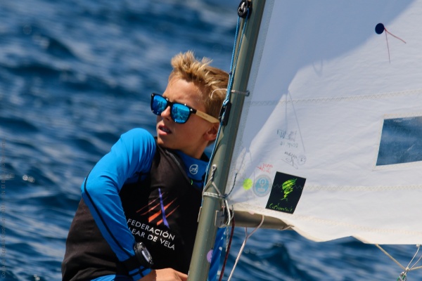 Conrad Konitzer lidera la Copa de España a falta de una jornada