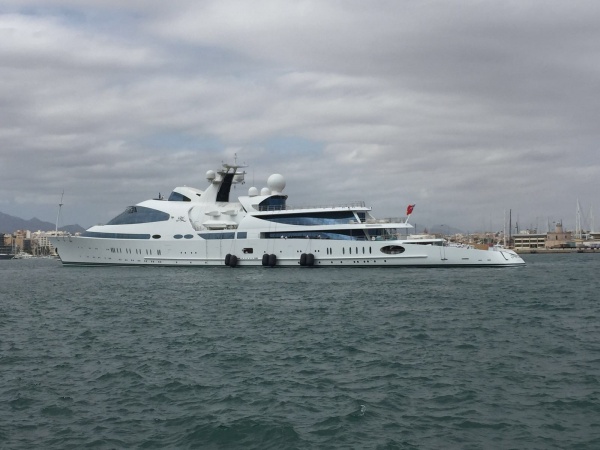 Megalujo en el Club de Mar