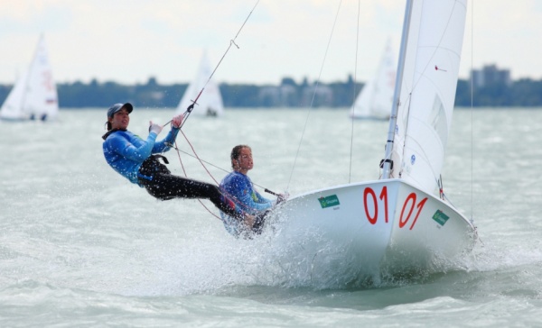 Paula Barceló y Silvia Mas, bronce en el Europeo Juvenil de 470