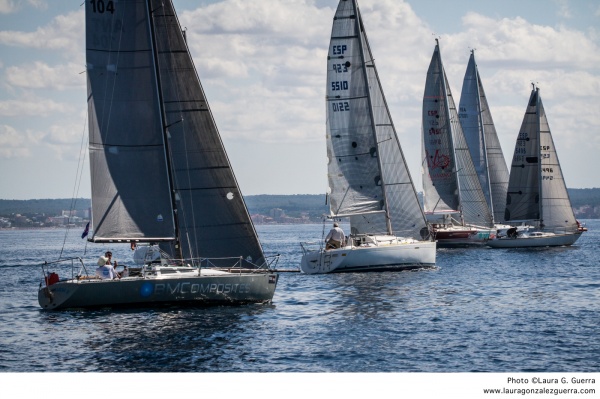 La Regata Yatess de tripulación reducida celebra su quinta edición