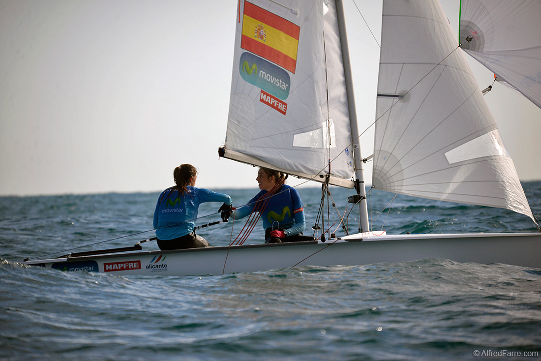 Victoria de las mallorquinas Aina Colom y Vicky Sisk en 420 femenino