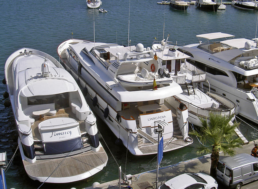 Ni se le ocurra alquilar su barco como vivienda vacacional