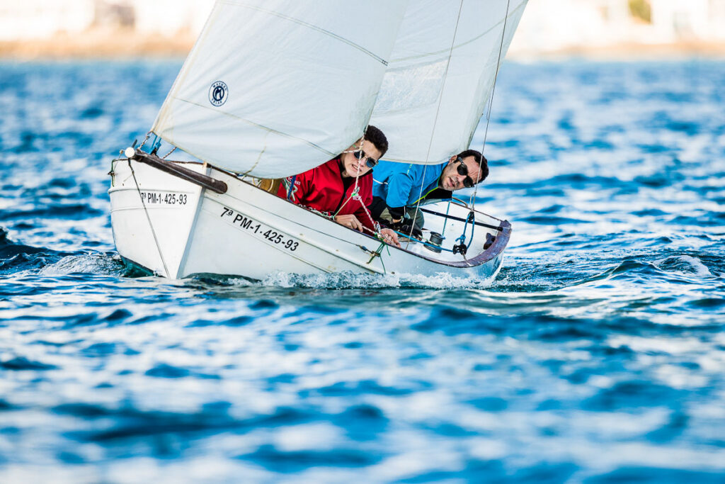 La Vela Latina arranca con el Trofeu d’Hivern Fan Mallorca Shopping
