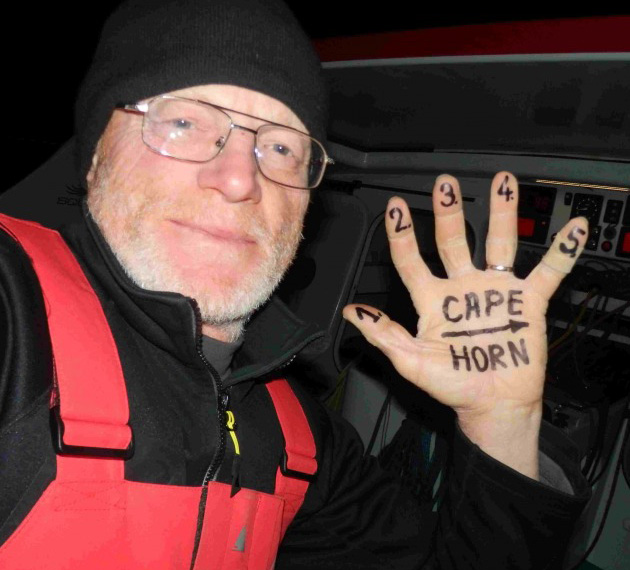 Nandor Fa navega en el fin del mundo por quinta vez