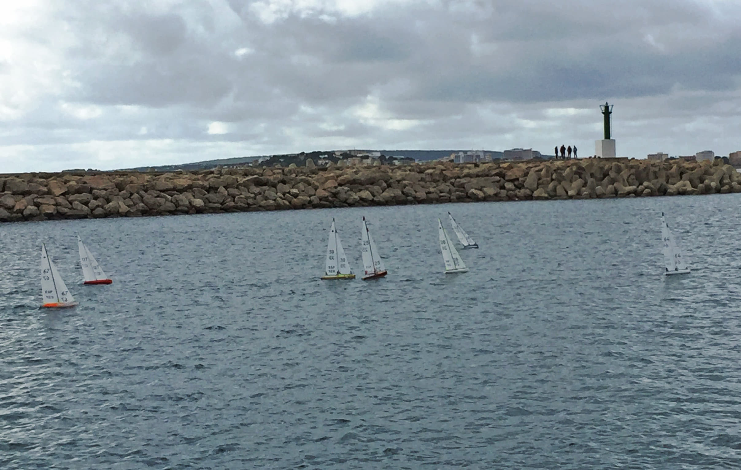 Los barcos de radiocontrol visitan por primera vez Puerto Portals