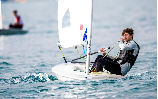 Pere Ponseti roza el podio en el Europeo de Laser 4.7