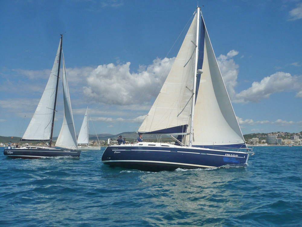 Dos equipos de Baleares participan en la regata Sitges-Ciutadella