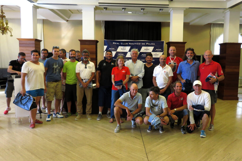 Un total de 44 barcos participaron en la Palma-Santa Ponça