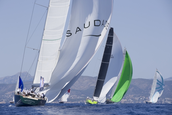‘Win Win’ y ‘Bolero’ ganan la Pantaenius Race de la Superyacht Cup