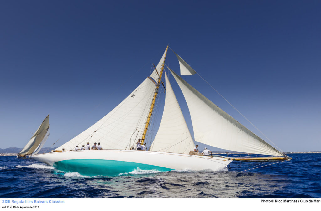 La «Leyenda del mar» que pudo terminar convertida en leña