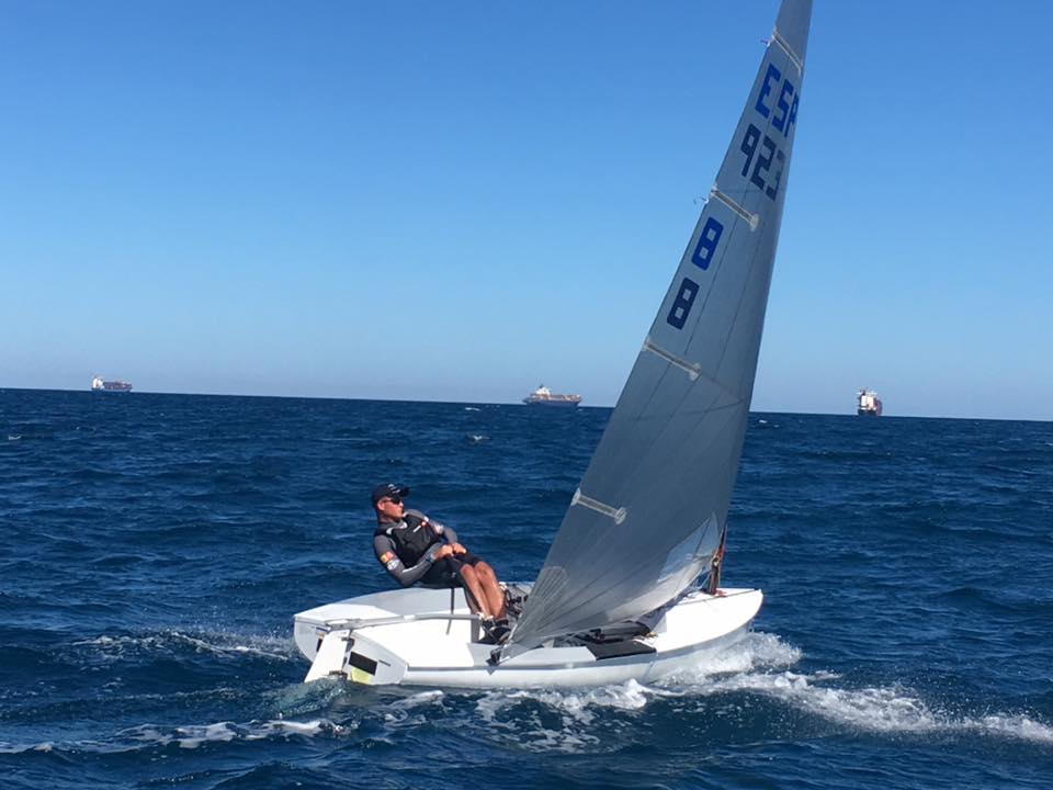 Joan Cardona, campeón de España Junior de Finn