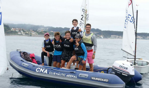 El CN Arenal revalida el título de campeón de España de Optimist