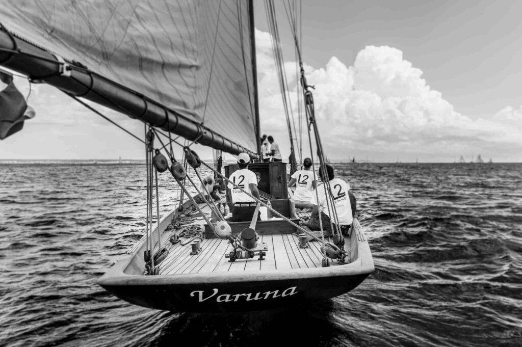 El barco de época Varuna (1909) busca comprador