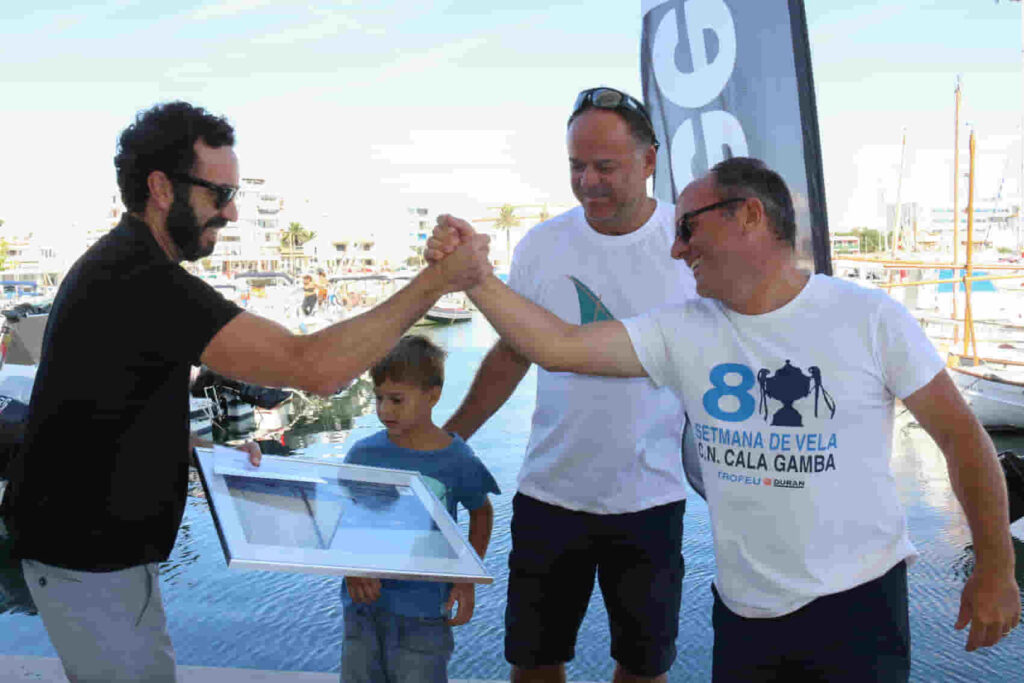 Tinita destrona al Ventolina en la Diada de Vela Latina
