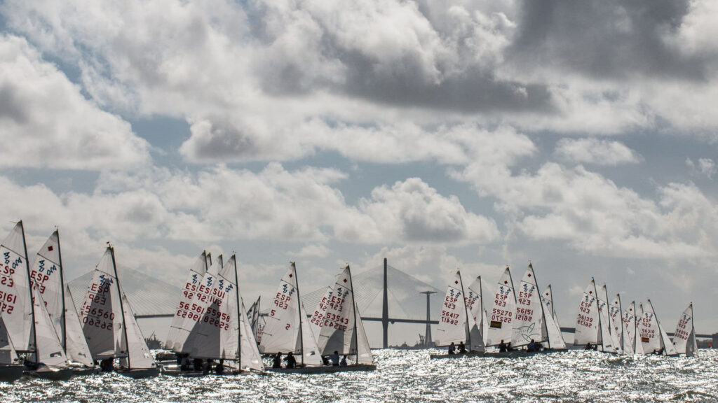 Todo por decidir de cara a la jornada final de los nacionales de Láser y 420