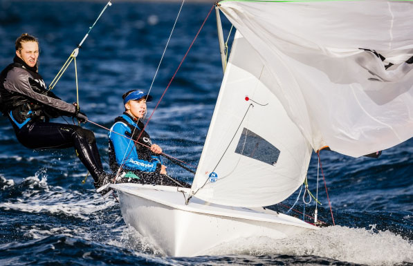Aina Colom y Vicky Sisk ganan el Trofeo CN Arenal en 420