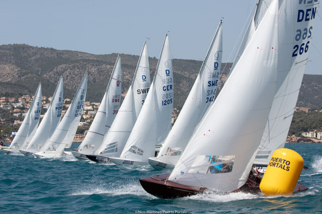 Dottore Schwulettl, vencedor de la II Copa del Mediterráneo de la clase Dragón