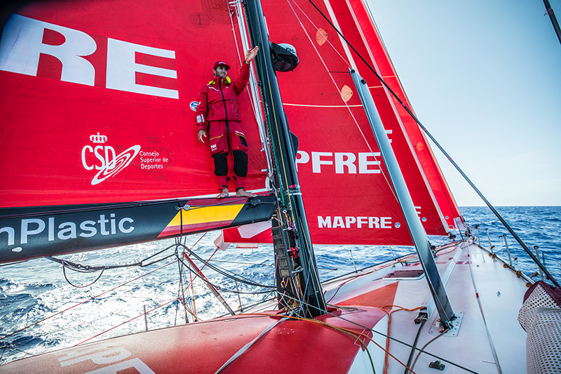 El MAPFRE se desboca en el último arreón hacia Newport
