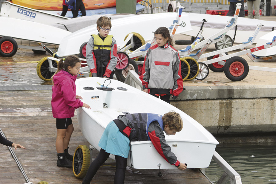Autosuficiencia con cargo a la náutica