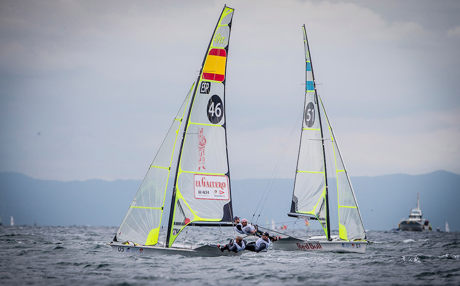 Los hermanos Alonso comienzan quintos la World Cup de Enoshima