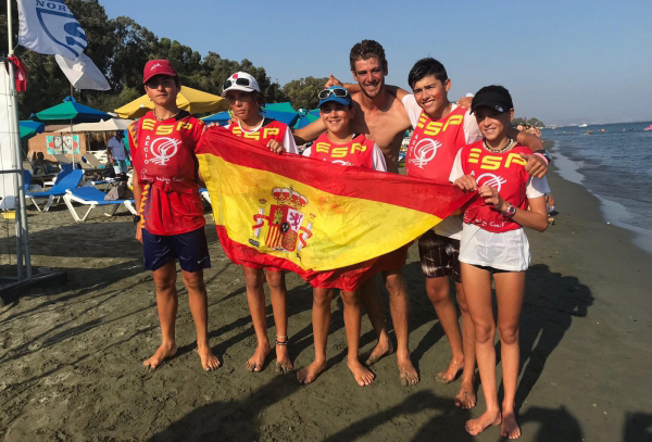 España gana el bronce en el Mundial de Optimist por equipos