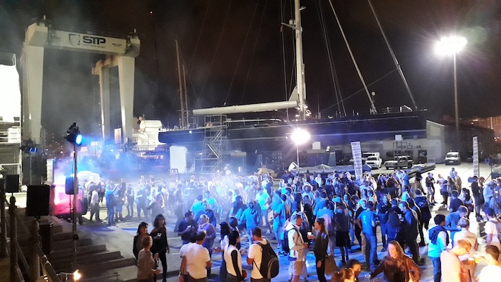 Fiesta a beneficio de Sant Llorenç en el varadero STP