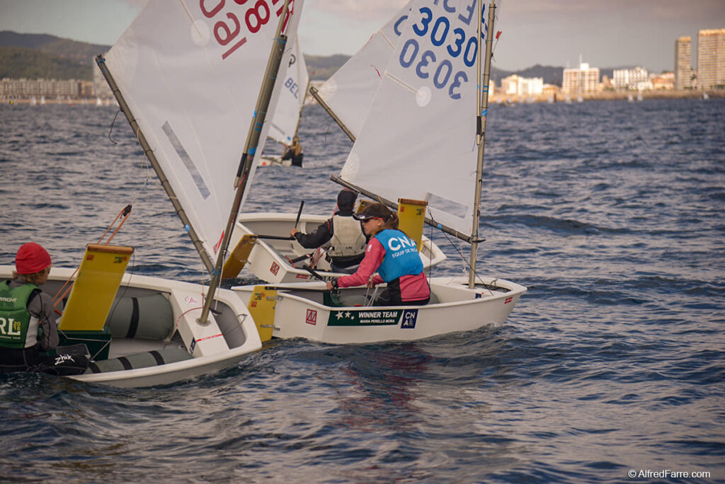 Perelló y Mesquida en el Top 10 del Palamós Optimist Trophy