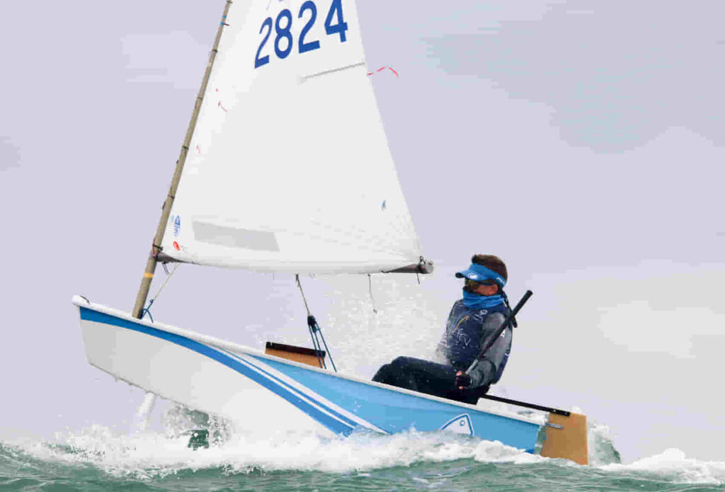 Marc Mesquida cierra el podio provisional del Campeonato de España de Optimist