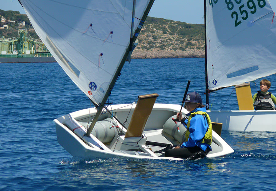 López y Huérfanos, vencedores de la Regata Fundación Julián Vilás