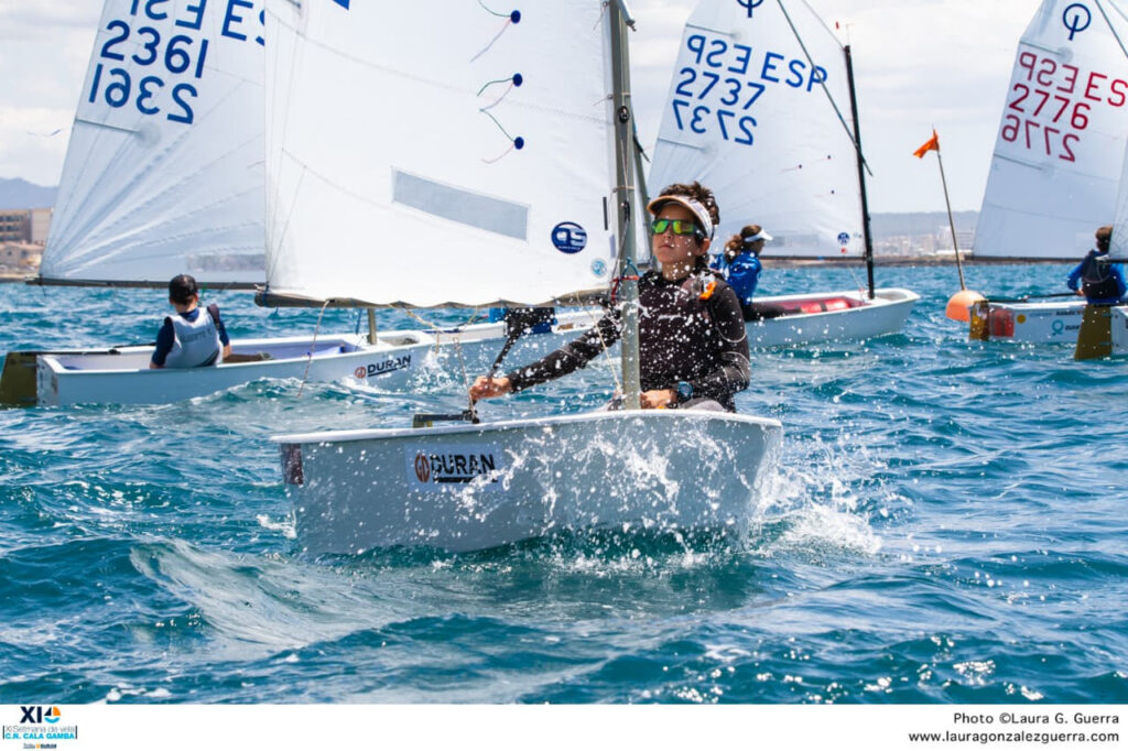 El Trofeo Durán suelta amarras con las primeras regatas de Optimist