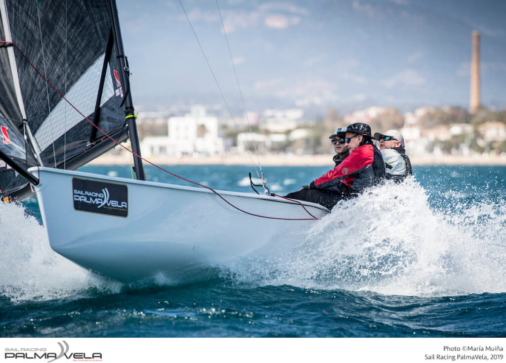 Jornada de pruebas del monotipo Viper 640 para socios del RCNP