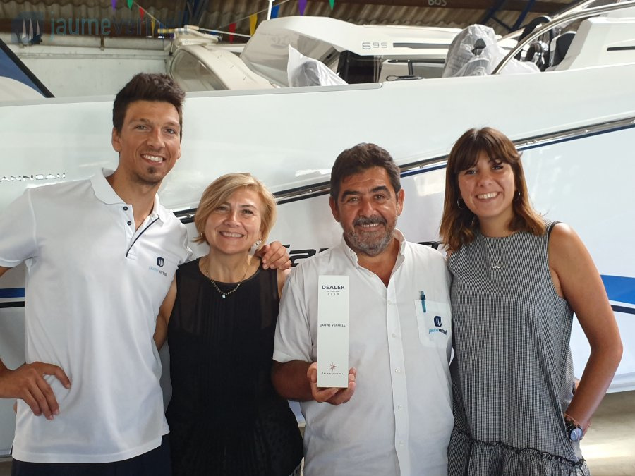 Náutica Vermell, mejor concesionario de 2019 de Jeanneau