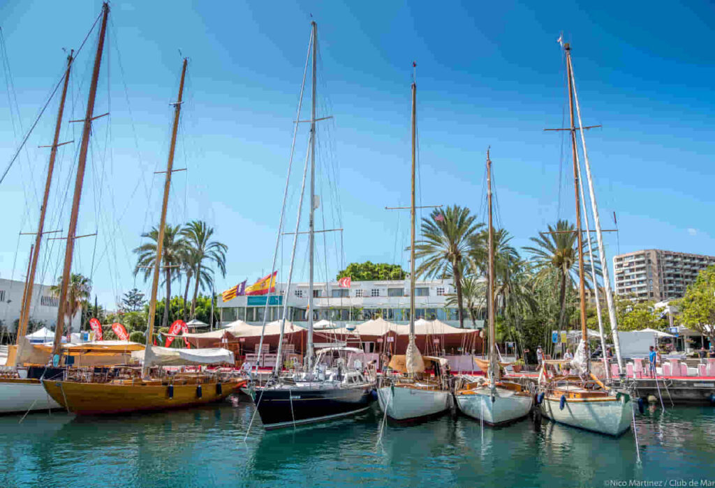 Los barcos clásicos y de época de la Regata Illes Balears Clàssics tomarán mañana la Bahía de Palma