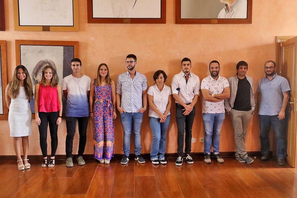 La UIB otorga diez becas a investigadores del medio marino