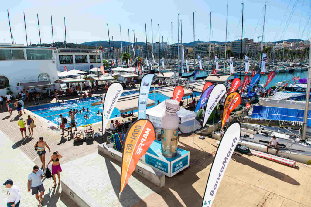 Encender a las masas con pecados inexistentes