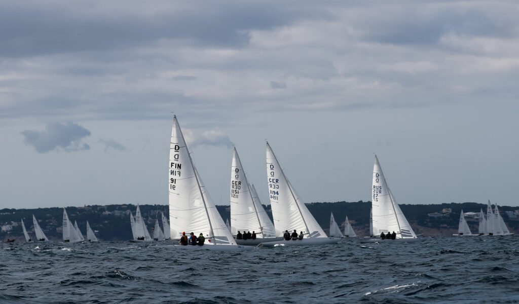 Alemania copa el podio tras la primera jornada del Puerto Portals Dragon Grand Prix